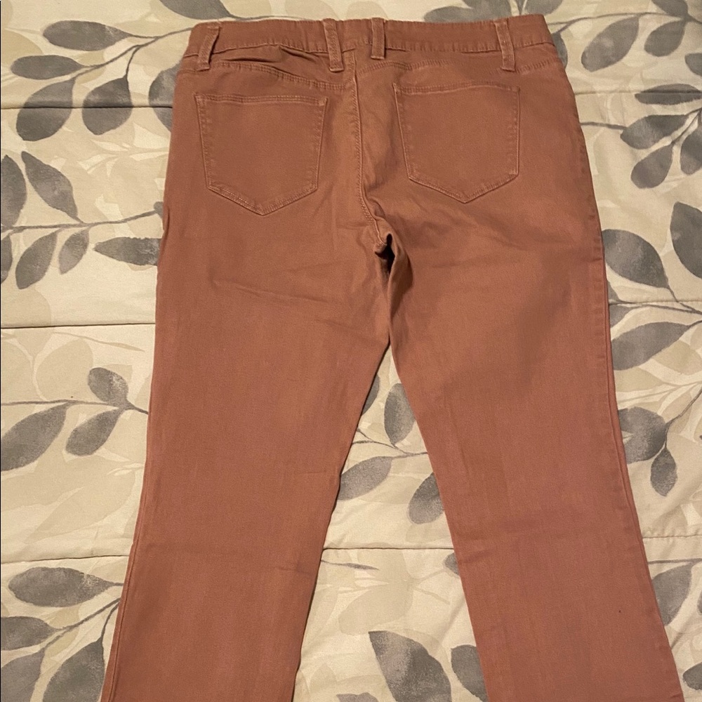 Jeans - Picture 2 of 2